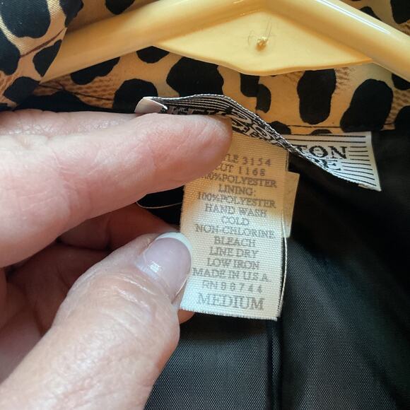 Kensington Sq. Animal Oversize Blazer Long Sleeve Pockets Partial Line M - Picture 6 of 7